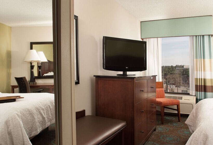 هتل Hampton Inn Atlantanorth Druid Hills