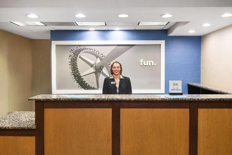 Отель Hampton Inn Atlantaperimeter Center