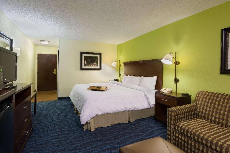 Отель Hampton Inn Atlantaperimeter Center