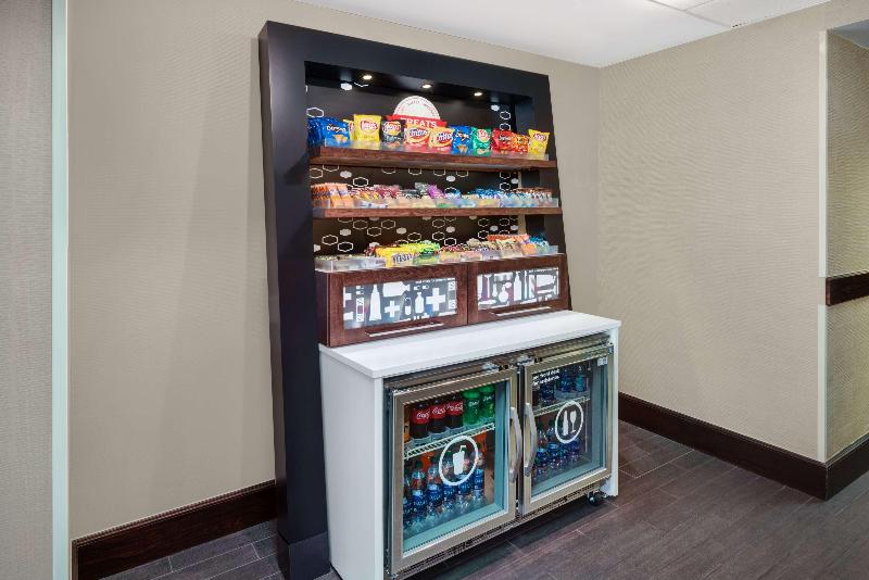 Отель Hampton Inn Atlantaperimeter Center