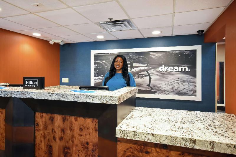 فندق Hampton Inn Auburn