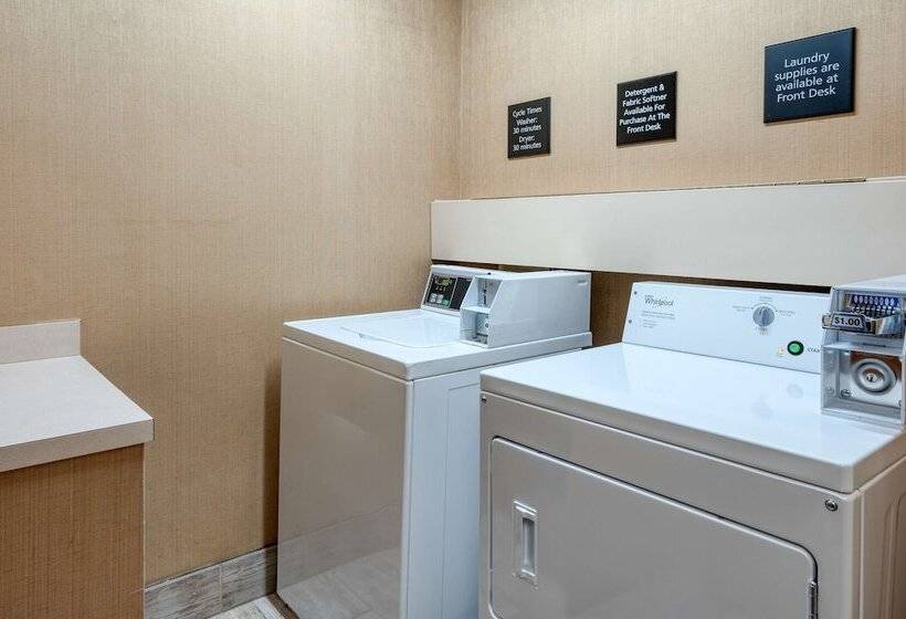 בית מלון כפרי Hampton Inn Baltimore/white Marsh