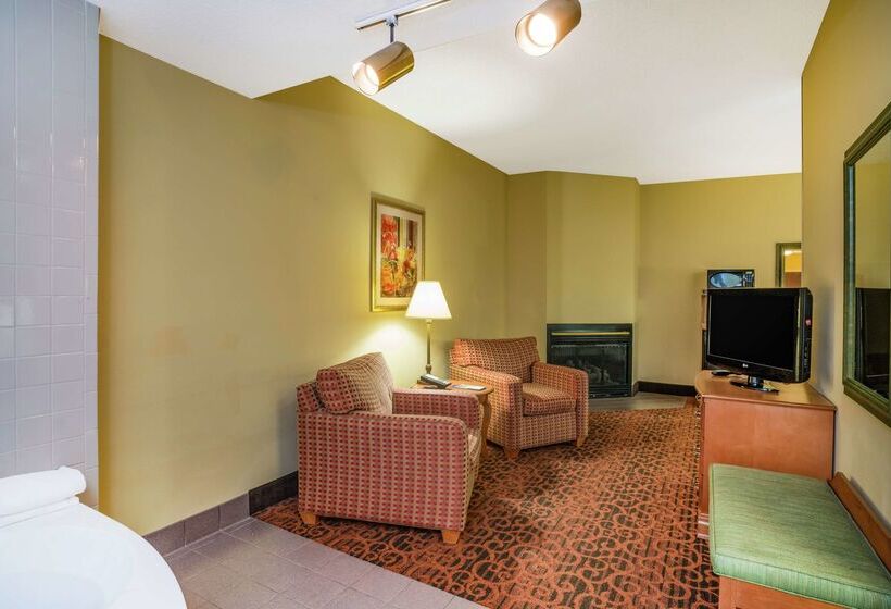 فندق Hampton Inn Bardstown