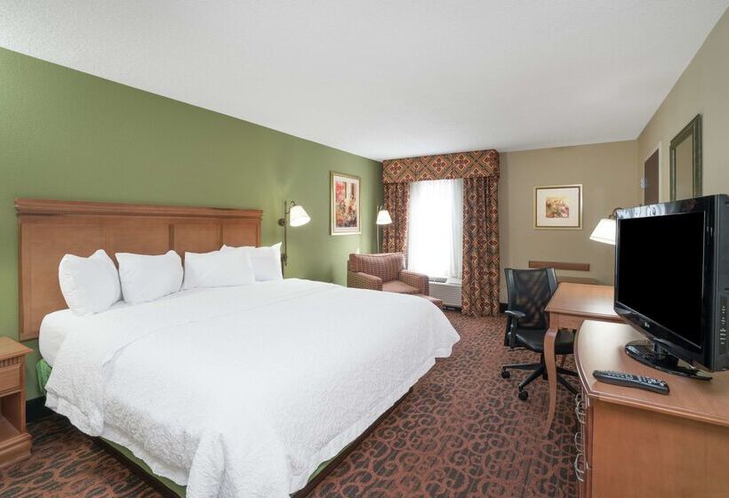 فندق Hampton Inn Bardstown