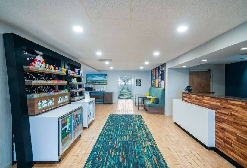 فندق Hampton Inn Bardstown