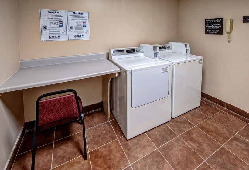 호텔 Hampton Inn Batesville