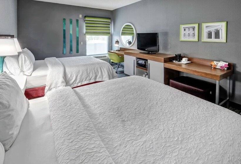 호텔 Hampton Inn Batesville