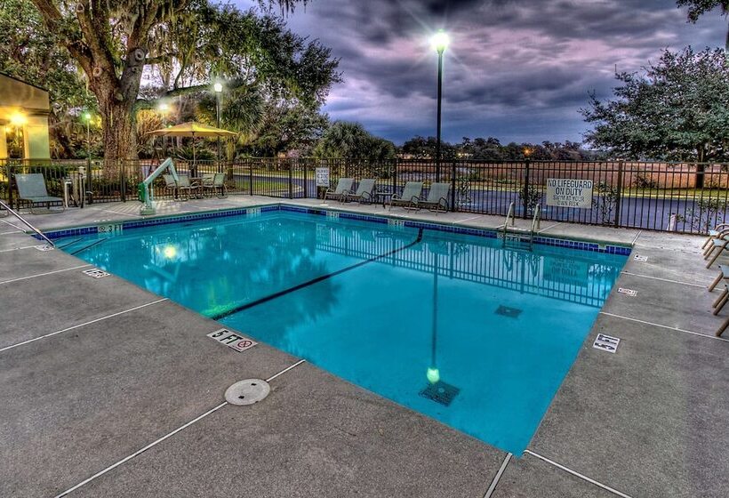 فندق Hampton Inn Beaufort