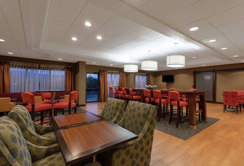 فندق Hampton Inn Bedford