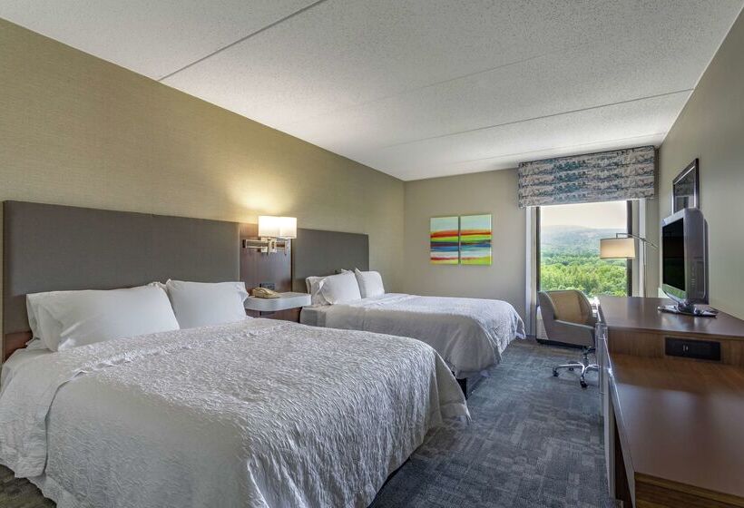 فندق Hampton Inn Bedford