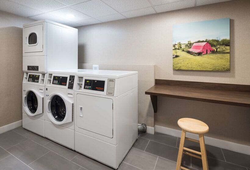 فندق Hampton Inn Bentonville/rogers