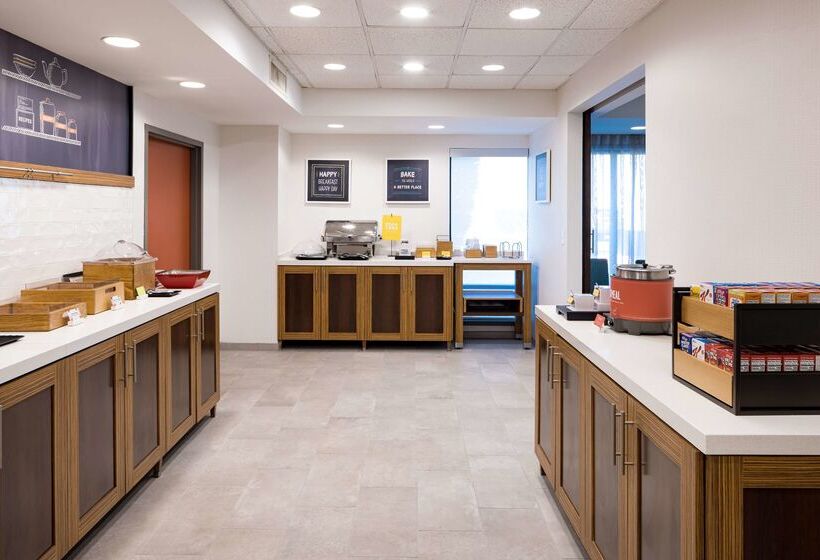 فندق Hampton Inn Bentonville/rogers