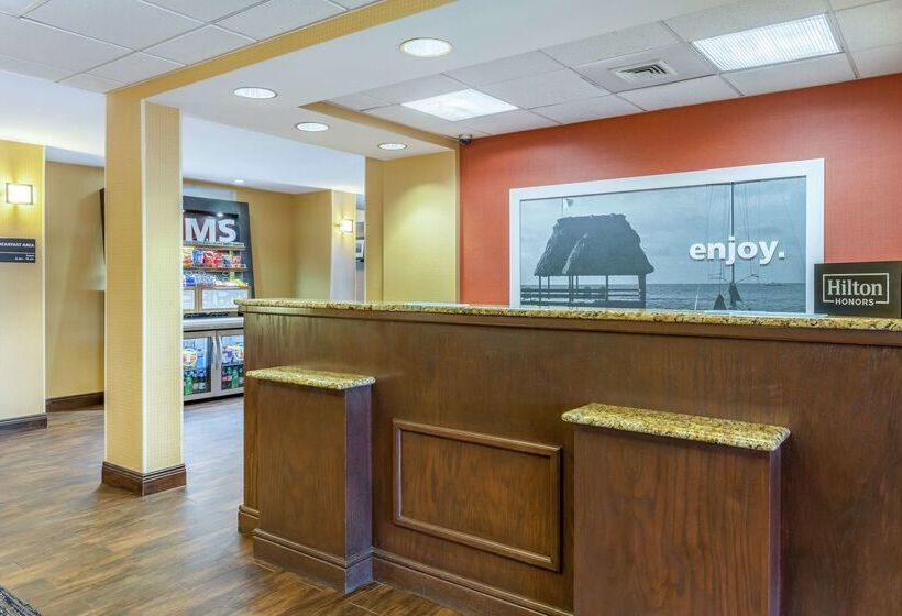 בית מלון כפרי Hampton Inn Biloxi Ocean Springs