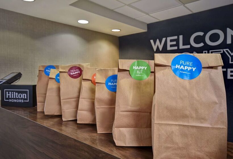 ホテル Hampton Inn Birminghamcolonnade 280