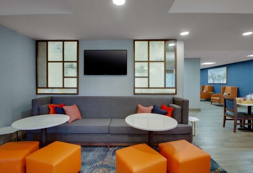 ホテル Hampton Inn Birminghamcolonnade 280