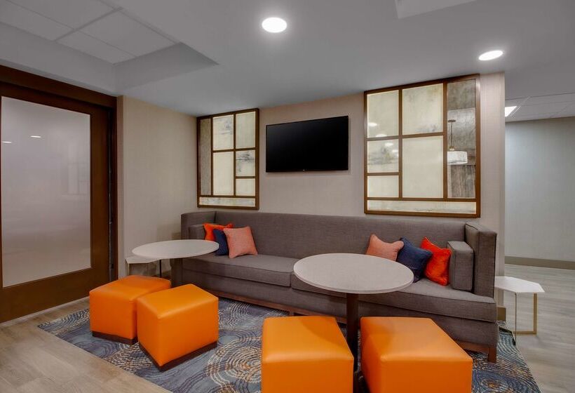 ホテル Hampton Inn Birminghamcolonnade 280