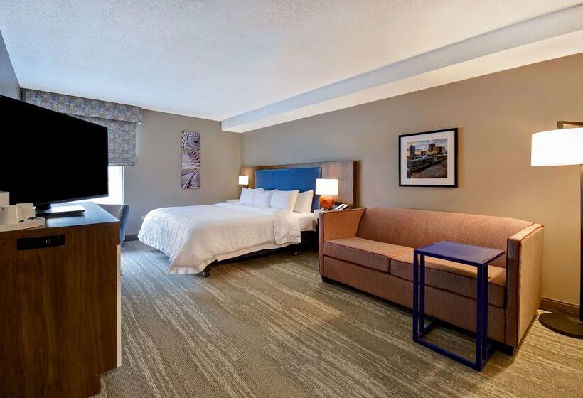 ホテル Hampton Inn Birminghamcolonnade 280