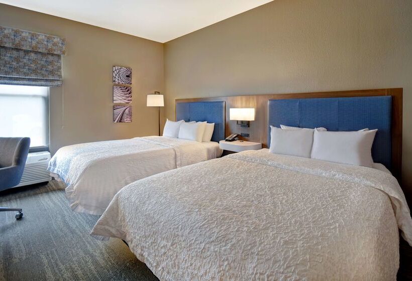 ホテル Hampton Inn Birminghamcolonnade 280