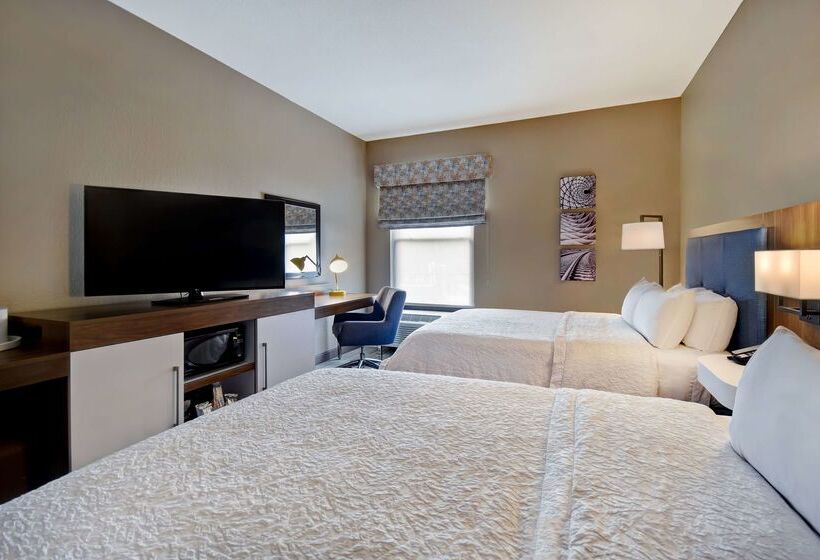 ホテル Hampton Inn Birminghamcolonnade 280