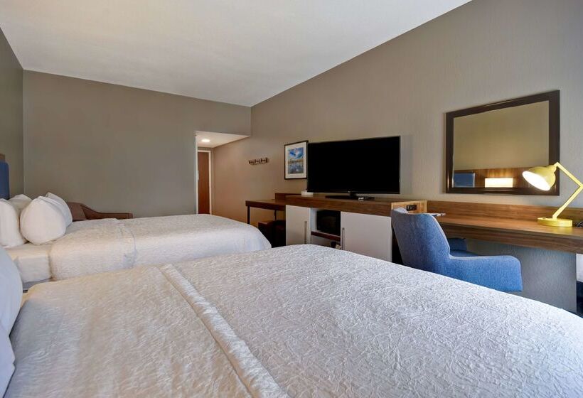 ホテル Hampton Inn Birminghamcolonnade 280