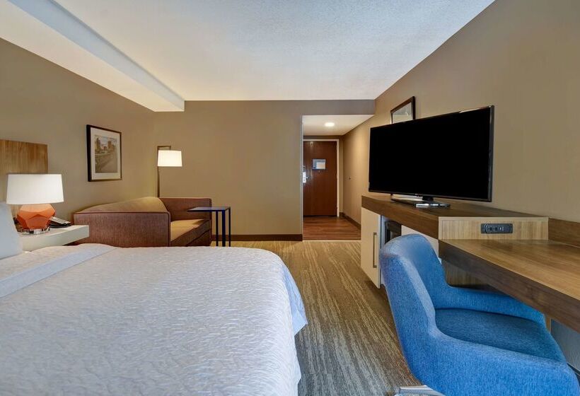 ホテル Hampton Inn Birminghamcolonnade 280