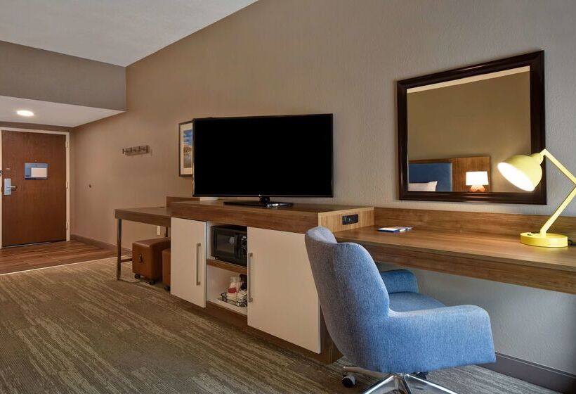 ホテル Hampton Inn Birminghamcolonnade 280