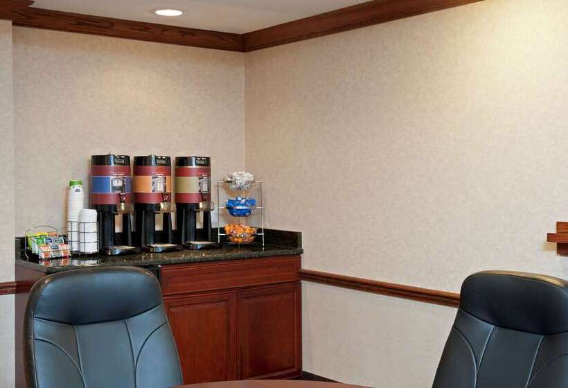 호텔 Hampton Inn Bloomington