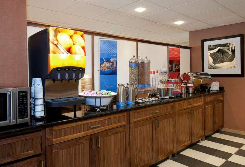 호텔 Hampton Inn Bloomington