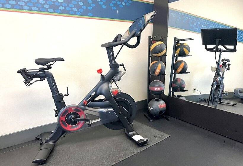 호텔 Hampton Inn Bloomington