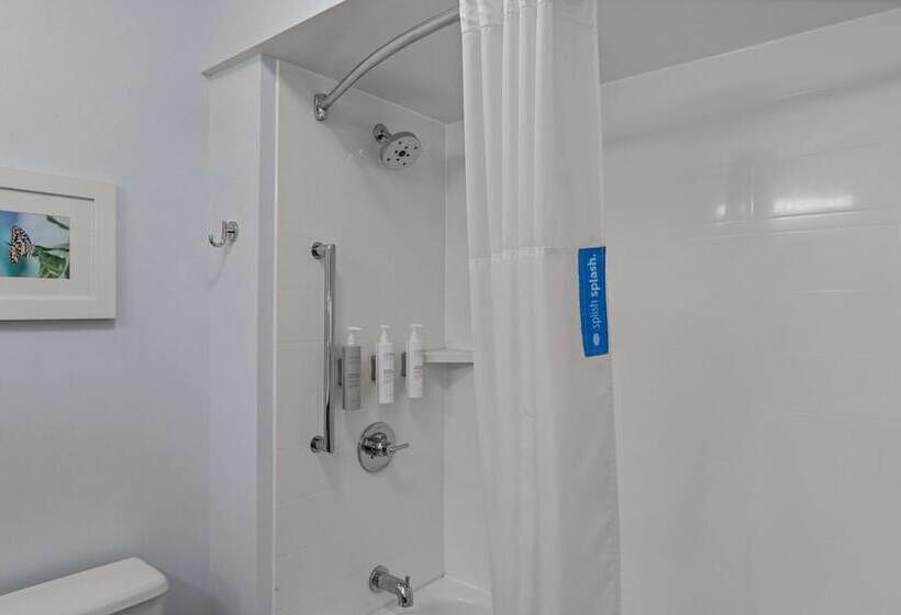 호텔 Hampton Inn Bloomington