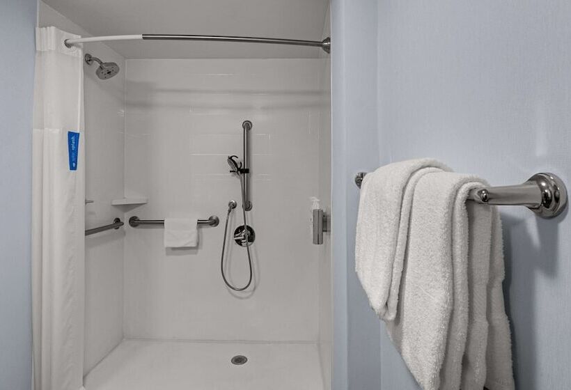 호텔 Hampton Inn Bloomington