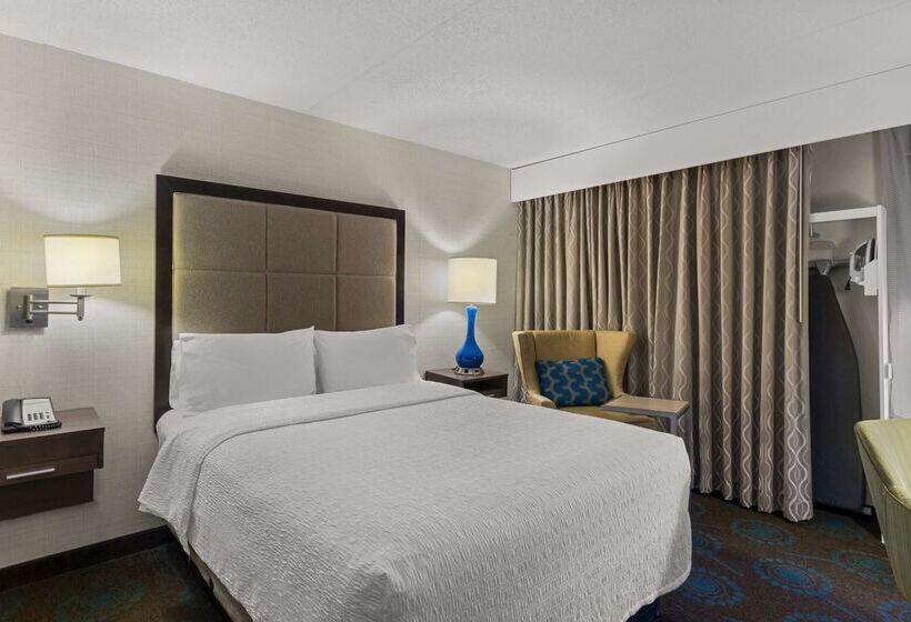 호텔 Hampton Inn Bloomington