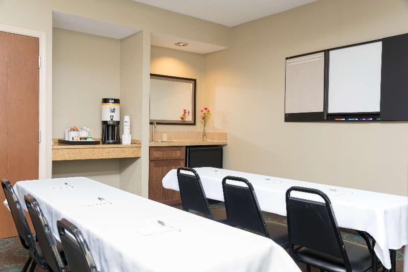 호텔 Hampton Inn Bloomington