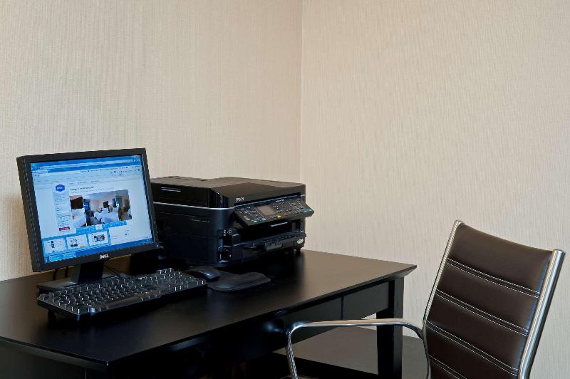 호텔 Hampton Inn Bloomington