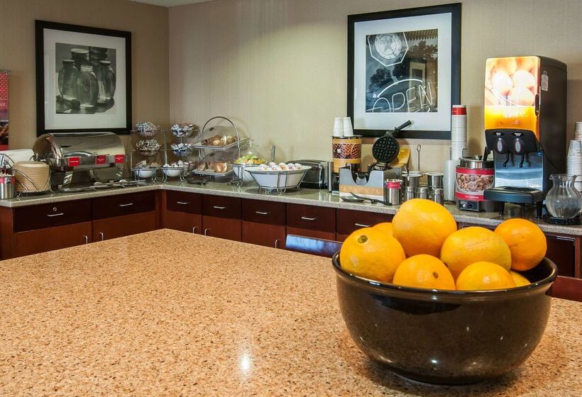 בית מלון כפרי Hampton Inn Boise  Airport