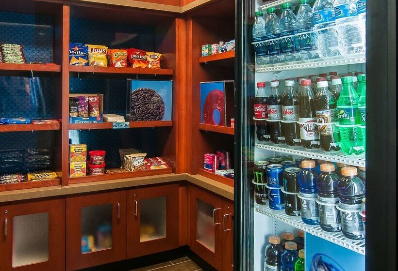 בית מלון כפרי Hampton Inn Boise  Airport