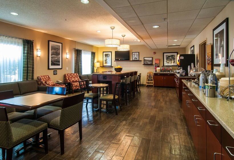 בית מלון כפרי Hampton Inn Boise  Airport