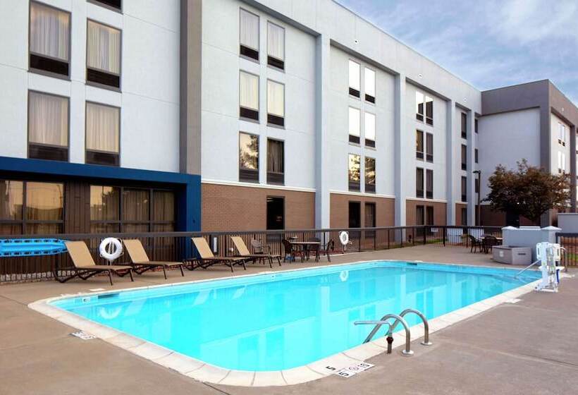 בית מלון כפרי Hampton Inn By Hilton Bowling Green