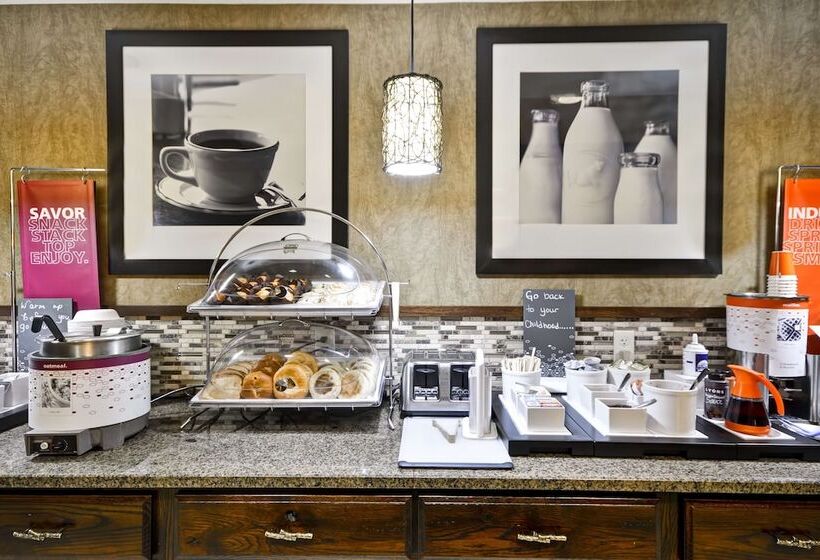 هتل Hampton Inn Bozeman