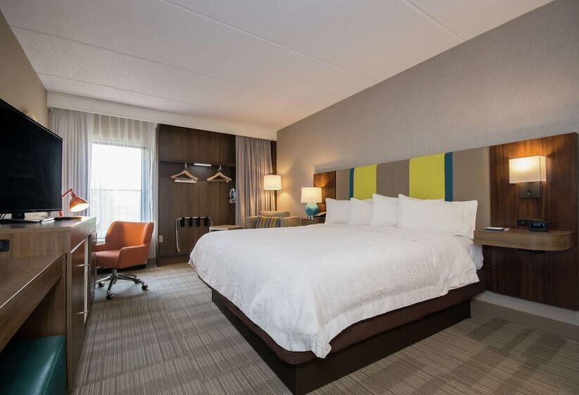 Отель Hampton Inn Brevard
