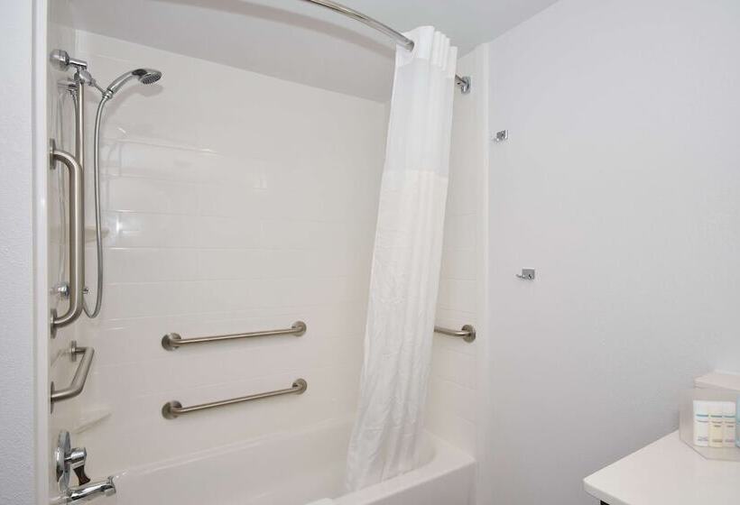 Отель Hampton Inn Brevard