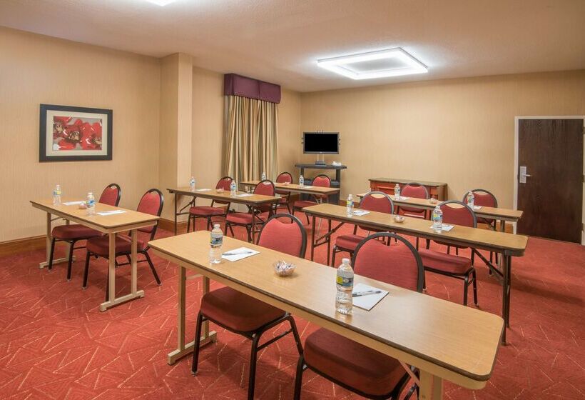 فندق Hampton Inn Bridgeport/clarksburg
