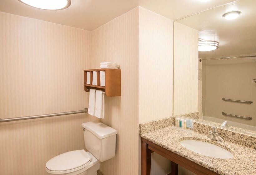 فندق Hampton Inn Bridgeport/clarksburg