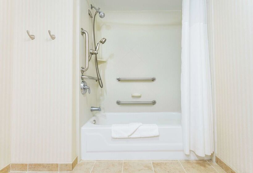 فندق Hampton Inn Bridgeport/clarksburg