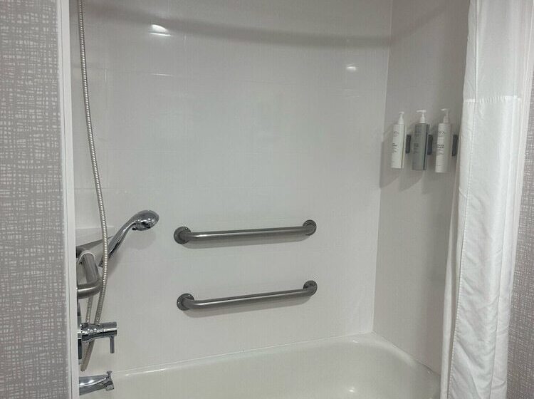 فندق Hampton Inn Bridgeport/clarksburg