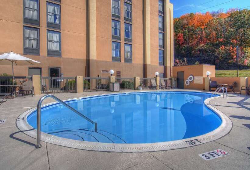 호텔 Hampton Inn Bristol