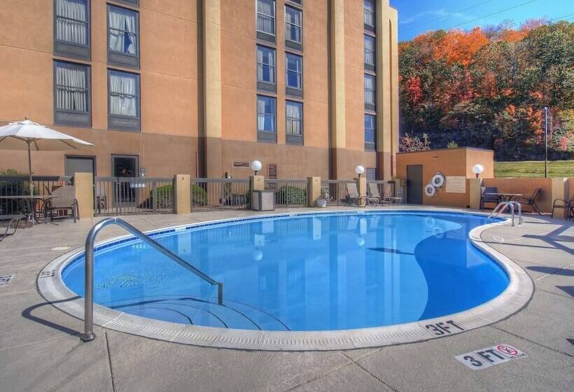 فندق Hampton Inn Bristol
