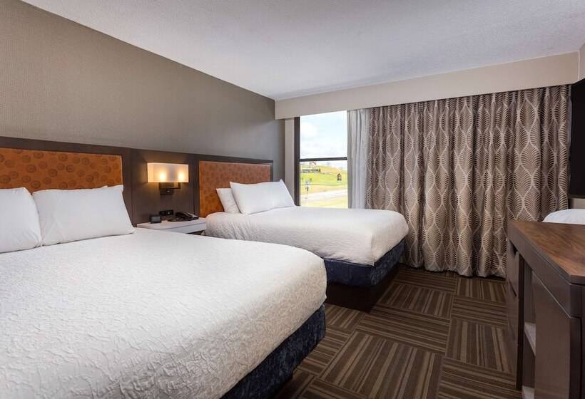 فندق Hampton Inn Bristol