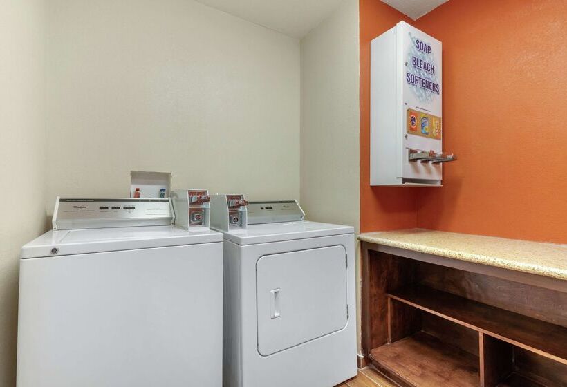 فندق Hampton Inn Brookhaven