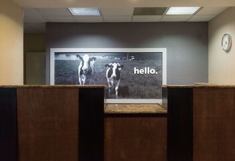 فندق Hampton Inn Brooksville Dade